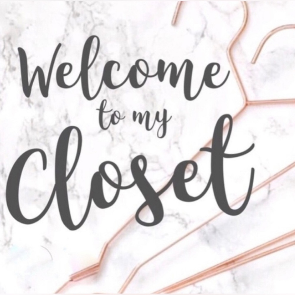 Welcome to my closet everyone!